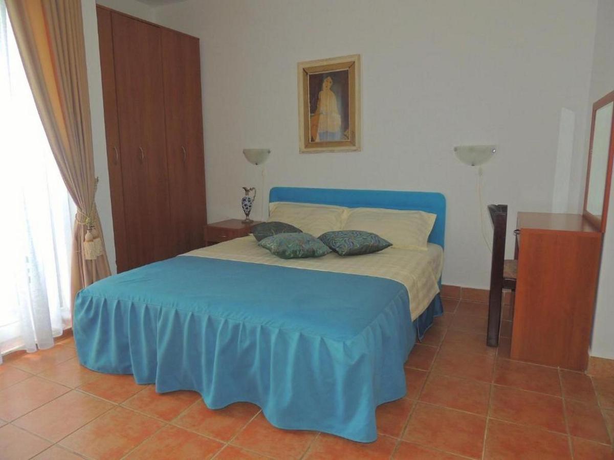 Villa Seka Budva Oda fotoğraf